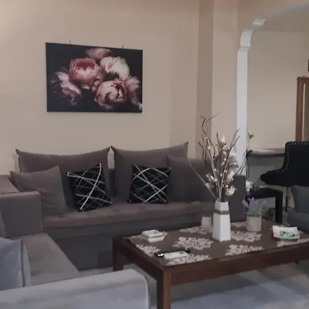 Modern Chania Center Apartment *