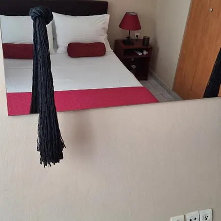 Modern Chania Center Apartment *